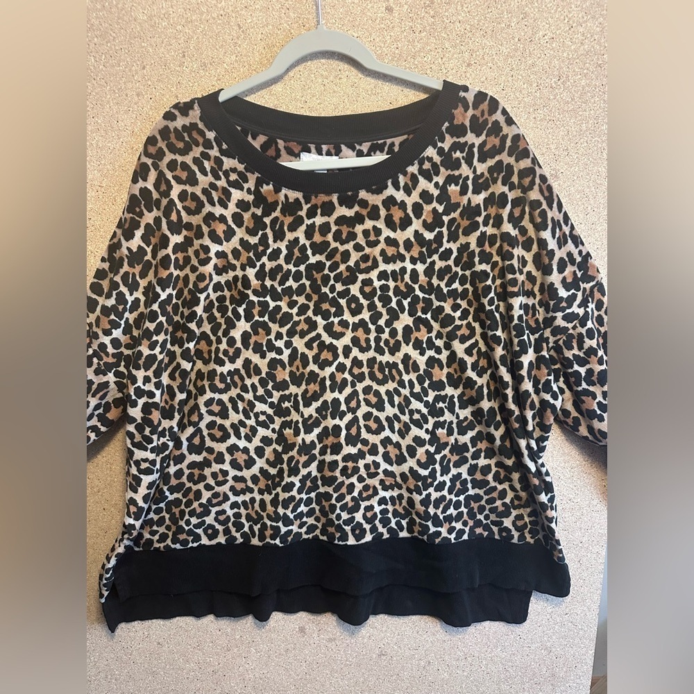 Secret Treasures Leopard Print Sweater And Pant Set Size 2XL